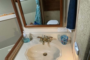 Moonriver 45ft Chris Craft Yacht For Sale