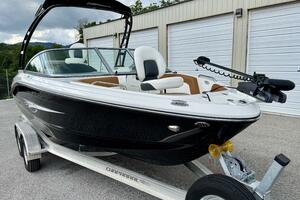21ft Chaparral Yacht For Sale