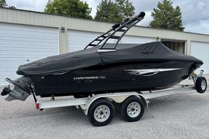 21ft Chaparral Yacht For Sale