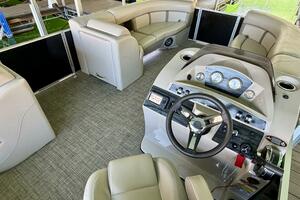 23ft Harris Yacht For Sale