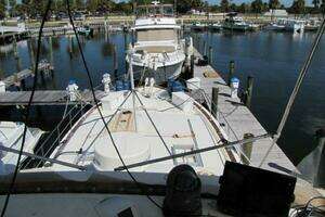 1973 Chris-Craft 55 Commander thumbnail 5