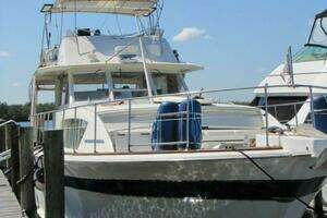 1973 Chris-Craft 55 Commander thumbnail 4