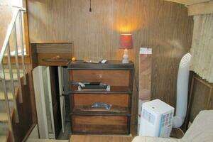 1973 Chris-Craft 55 Commander thumbnail 38