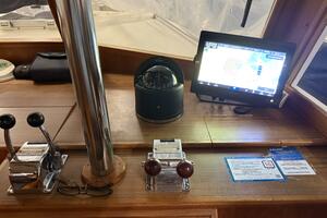 COCONUT 42ft Grand Banks Yacht For Sale