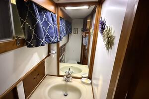 COCONUT 42ft Grand Banks Yacht For Sale