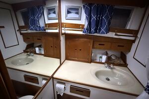 COCONUT 42ft Grand Banks Yacht For Sale