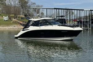 SLIP KNOT 32ft Sea Ray Yacht For Sale