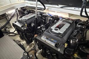 SLIP KNOT 32ft Sea Ray Yacht For Sale