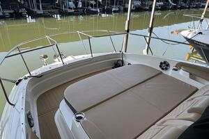 SLIP KNOT 32ft Sea Ray Yacht For Sale
