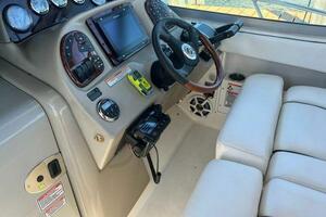 2006 Sea Ray Sundancer thumbnail 9