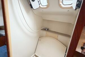 CAROLINA MOON 38ft Hunter Yacht For Sale