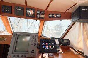1986 Nauticat 40 Cutter Ketch Pilothouse thumbnail 66