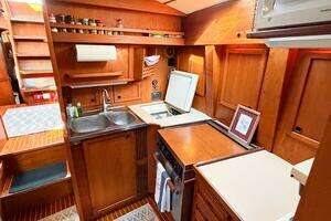 1986 Nauticat 40 Cutter Ketch Pilothouse thumbnail 68