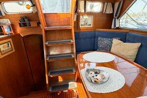 1986 Nauticat 40 Cutter Ketch Pilothouse thumbnail 29