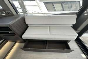 2024 Galeon 510 SKY thumbnail 30