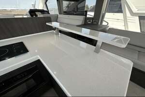 2024 Galeon 510 SKY thumbnail 28