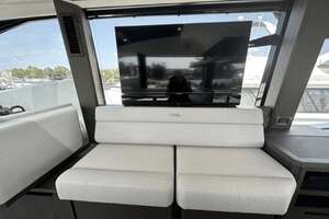 2024 Galeon 510 SKY thumbnail 33