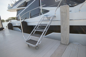 53FT (16.15M) GALEON