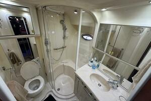 4 Frogs 56ft Sea Ray Yacht For Sale