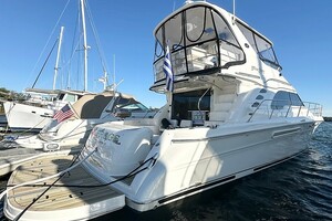 4 Frogs 56ft Sea Ray Yacht For Sale