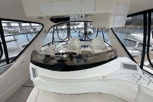 2002 Sea Ray 560 Sedan Bridge thumbnail 18