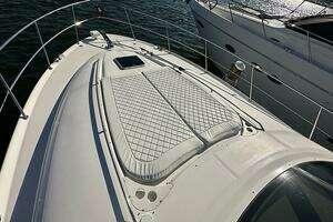 2002 Sea Ray 560 Sedan Bridge thumbnail 5