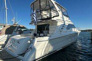 2002 Sea Ray 560 Sedan Bridge thumbnail 2