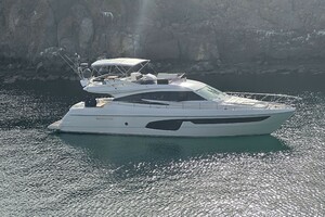 65ft Ferretti Yachts Yacht For Sale