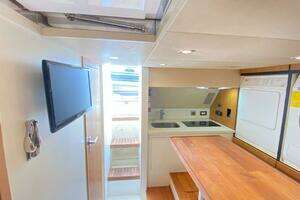 2014 Fairline thumbnail 55