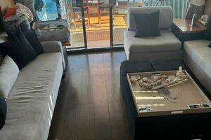 2014 Fairline thumbnail 19