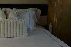 2014 Fairline thumbnail 33