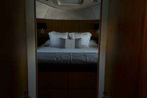 2014 Fairline thumbnail 23
