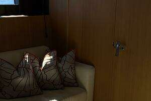 2014 Fairline thumbnail 35