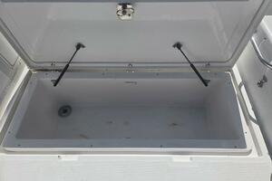 Smooth Operator 28ft True World Marine Yacht For Sale