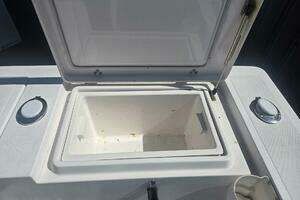 2008 True World Marine TE2810 thumbnail 22