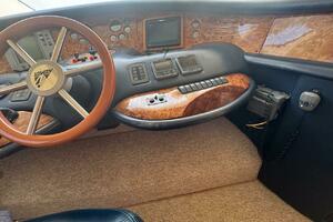 68ft Azimut Yacht For Sale