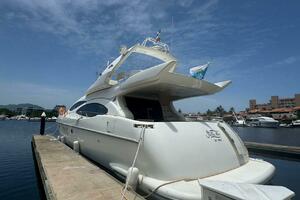 68ft Azimut Yacht For Sale
