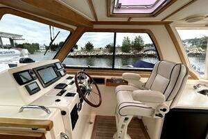 2006 Sabre 38 Hard Top Express thumbnail 2