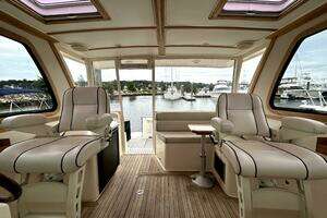 2006 Sabre 38 Hard Top Express thumbnail 8