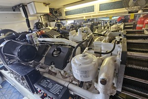 70FT (21.34M) OCEAN YACHTS