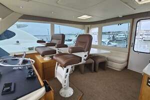 2000 Ocean Yachts 70 SUPER SPORT thumbnail 21