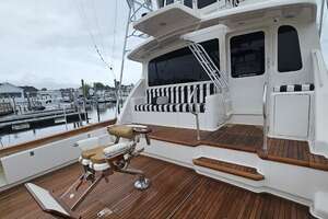 2000 Ocean Yachts 70 SUPER SPORT thumbnail 11