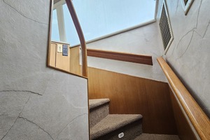 70FT (21.34M) OCEAN YACHTS