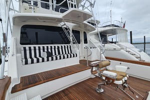 70FT (21.34M) OCEAN YACHTS