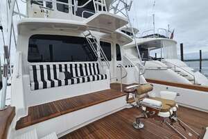 2000 Ocean Yachts 70 SUPER SPORT thumbnail 9