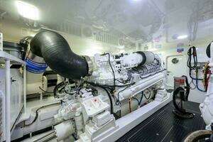 2020 Viking 72 Convertible thumbnail 47