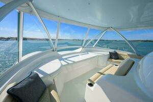 2020 Viking 72 Convertible thumbnail 38
