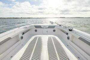 2024 Invincible 35’ Catamaran thumbnail 9
