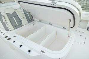 2024 Invincible 35’ Catamaran thumbnail 16
