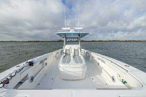 2024 Invincible 35’ Catamaran thumbnail 14